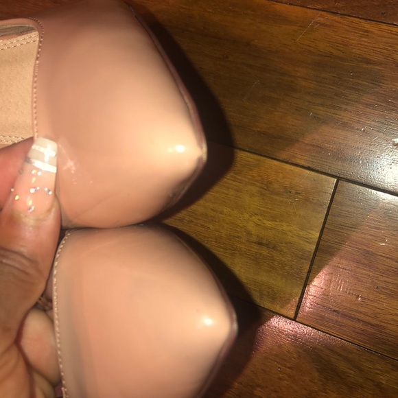 Classic Nude Pumps - Picture 7 of 7